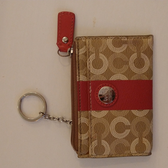 VGUC. Coach Kristen card carrier and keychain. - Picture 1 of 6